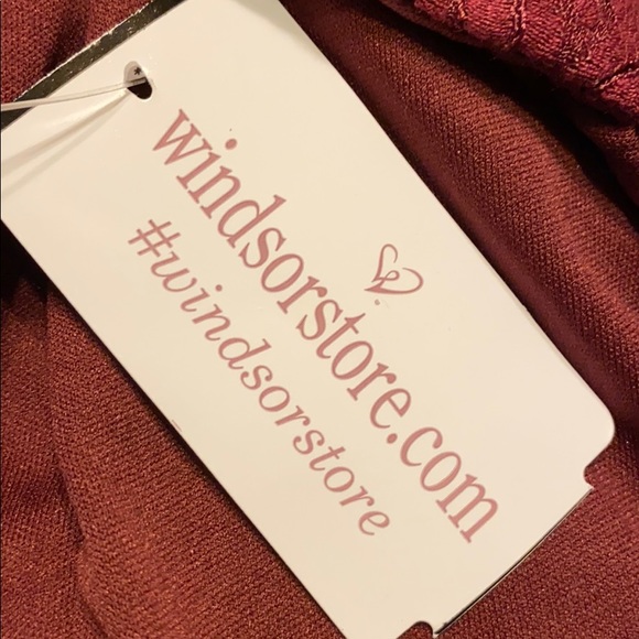 Dress - Picture 4 of 6